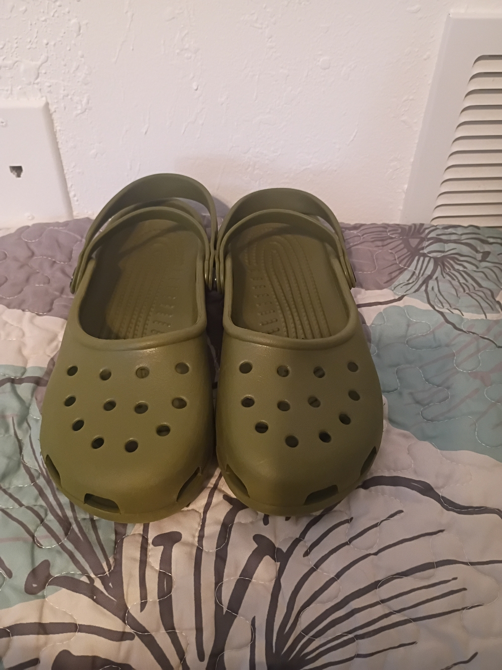 Olive Green Slip-On Clog Shoes - Picture 4 of 11